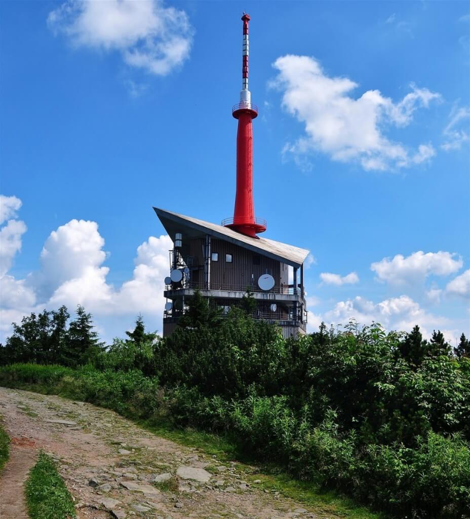 Vysílač na vrcholu Lysé hory